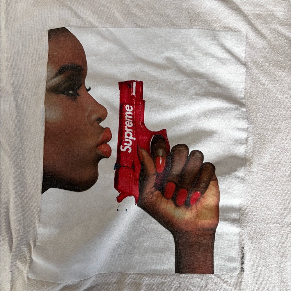 Supreme Water Pistol T. 2021 Very good used condition. - Picture 3 of 5